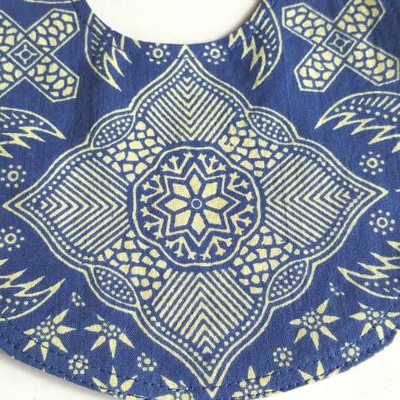 African Infant Bib Cotton Wax Print Blue Yellow - Picture 5 of 5